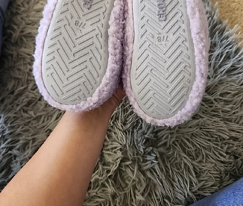 Disney Frozen Girls' Lavender Plush Slippers Toddler Size 7/8